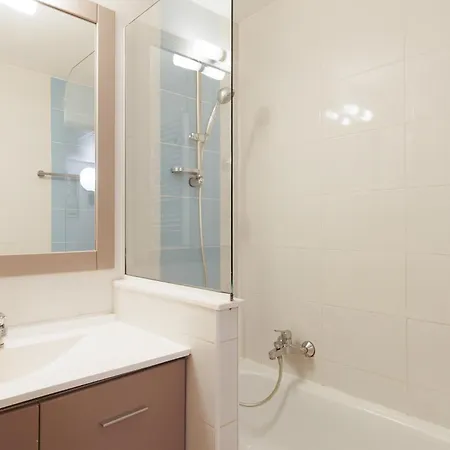 Apartman Rio - 200 M Plages - App 6pers- Climatise, Terrasse, Piscine, Parking *