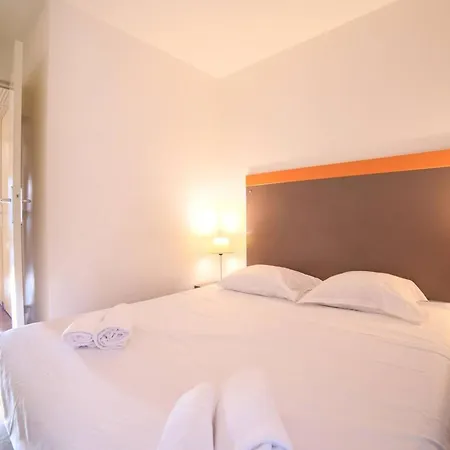 Appartement Rio - Ideal Congres-200 M Plages - App 6pers- Climatise, Terrasse, Piscine, Parking