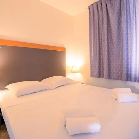 Rio - Ideal Congres-200 M Plages - App 6pers- Climatise, Terrasse, Piscine, Parking Appartement Cannes