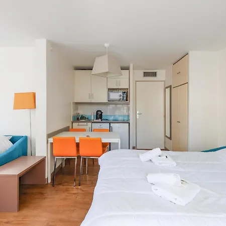Rio - Ideal Congres-200 M Plages - App 6pers- Climatise, Terrasse, Piscine, Parking 칸느